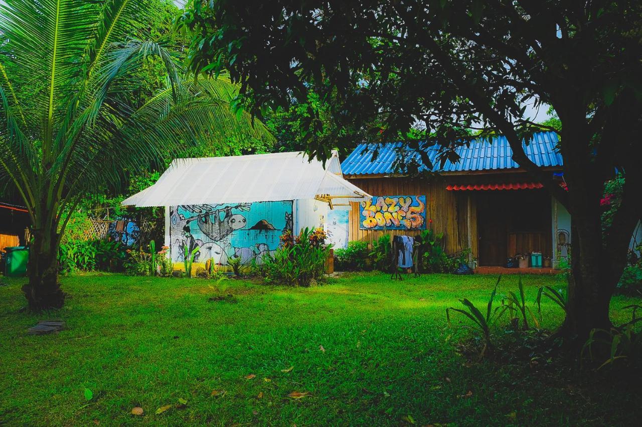 A Pousada Lazy Bones Koh Rong Sanloem Exterior foto